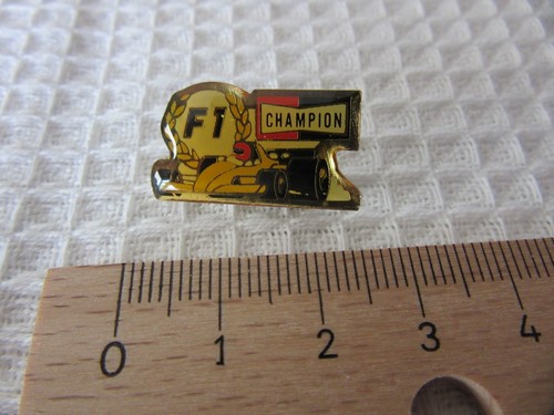 Formula champion rare pin - champion,
