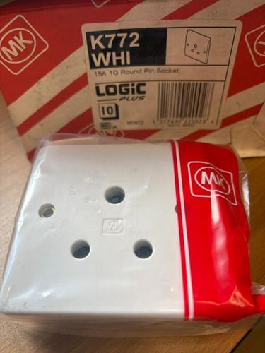 K772 whi 15a round - 1g,