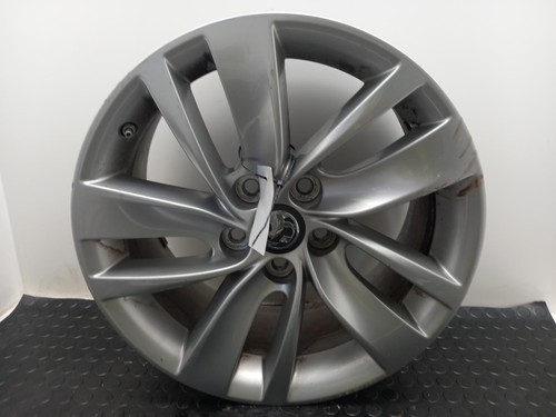 Vauxhall insignia alloy wheel - vauxhall,