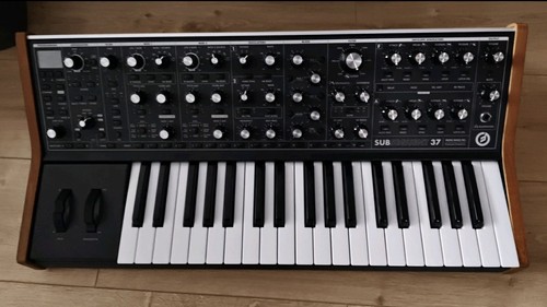 Moog subsequent keyboard - moog,