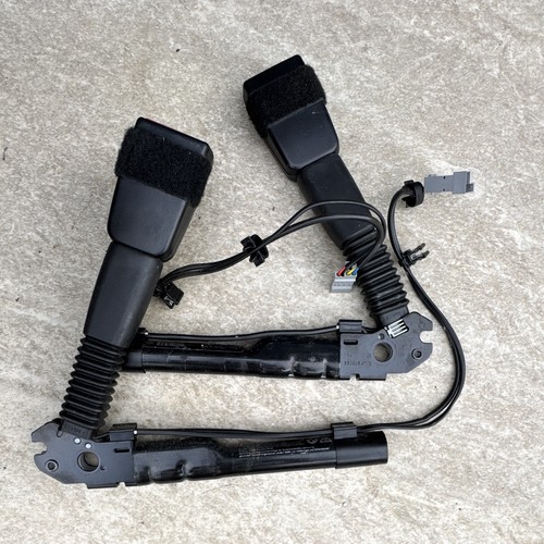Bmw e84 front seat belt - bmw,