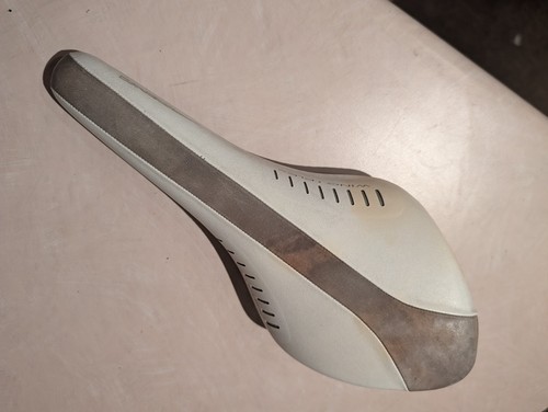 Fizik arione saddle - arione, ki:um