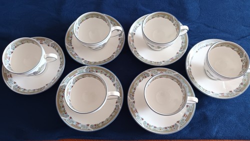Wedgwood bone china teacup - bone, ,