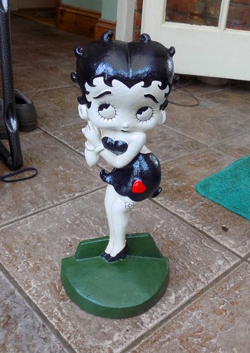 Large cast iron betty boop - large,