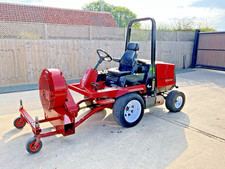 TORO GROUNDSMASTER 3000D WITH OUTFRONT PTO POWERED LEAF BLOWER