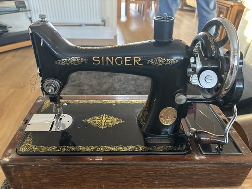 Singer vintage sewing machine - sewing,
