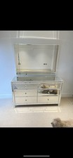 MIRRORED CHEST OF DRAWER WITH