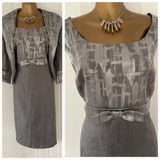 Roman dress Suit size 20 Grey