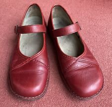 Dr Martens Bright Red Vintage Rare Limited Edition Mary Janes Size 8 42