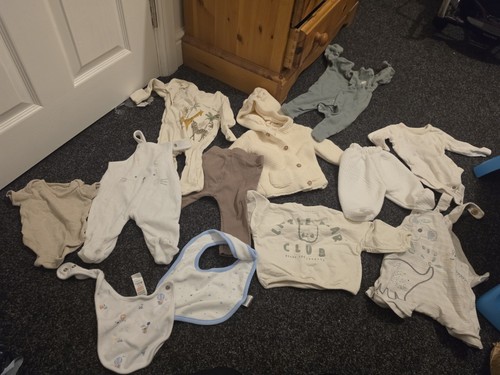 Bundle new born baby cloth - of,