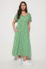 M&Co Women's Floral V-Neck