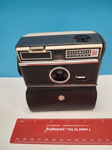 Vintage kodak instamatic 104 - kodak,