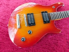 Washburn Maverick BT-2, Plays