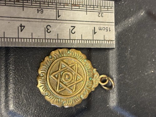 Masonic pendant gold tone item - masonic,