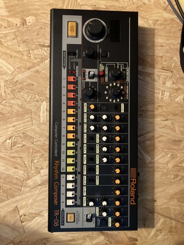Roland 808 drum machine - roland,