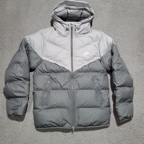 Nike men small windrunner - men's,