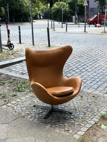 Arne jacobsen egg - jacobsen,