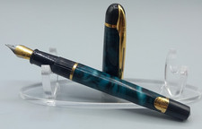Vintage Waterman Phileas Fountain Pen Marbled Green GP Trim VGC GWO