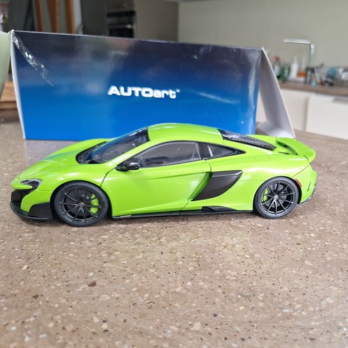 Mclaren 675 lt - 1:18,