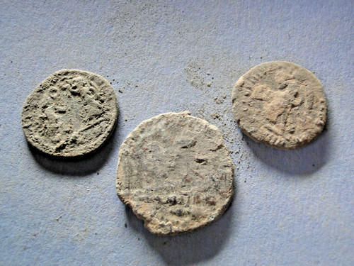 Roman coins uncleaned most - 3,