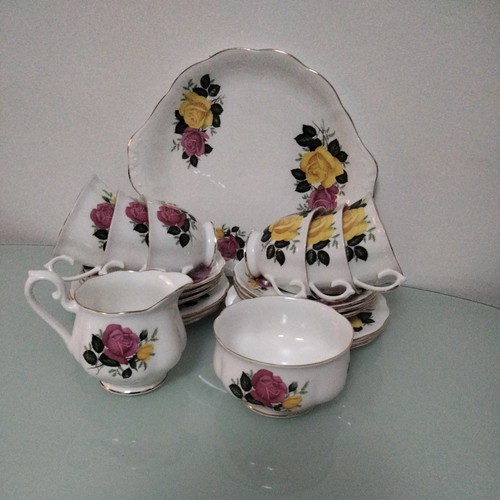 Royal albert vintage tea set - albert,