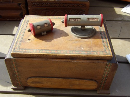 Vintage wooden desktop box - wooden,
