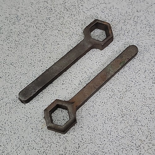 Cast iron bed spanner - cast,
