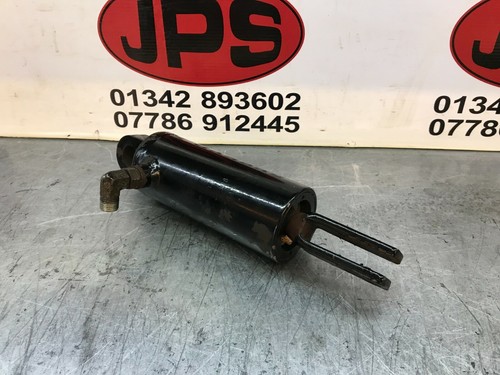 Hydraulic double act - , centre