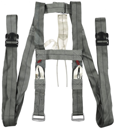 Military parachute harness - us,