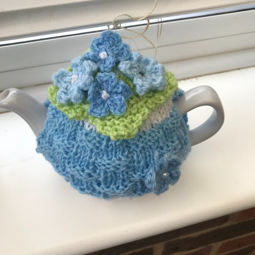 Hand knitted basket - hand, tea