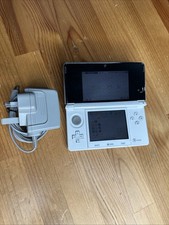 Nintendo 3DS Console Ice White