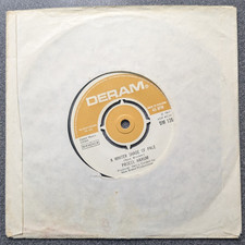 Procol Harum – A Whiter Shade Of Pale (1967 EX  7" Vinyl)