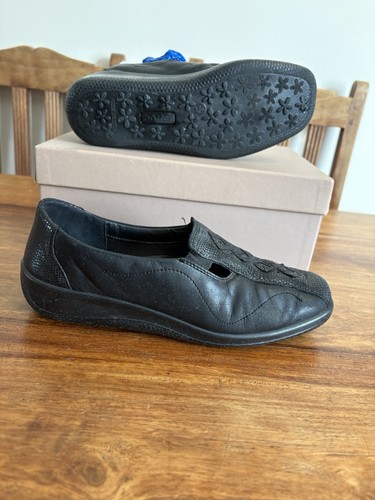 Free postage women - free, women’s