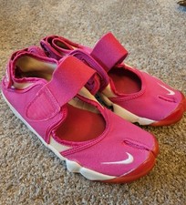 Nike Air Rift Split Toe