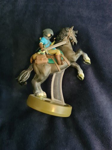 Link rider amiibo - link, legend