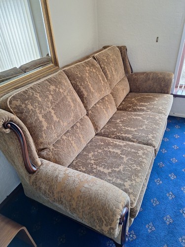 Wade piece suite - piece,