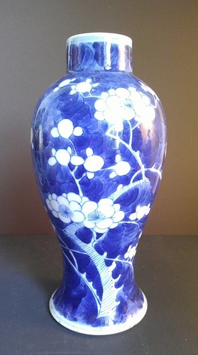Antique chinese blue and white - chinese,