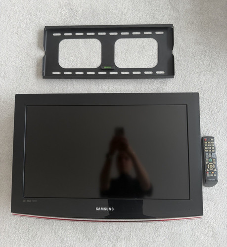 Samsung le26b450c4w 26in - samsung,