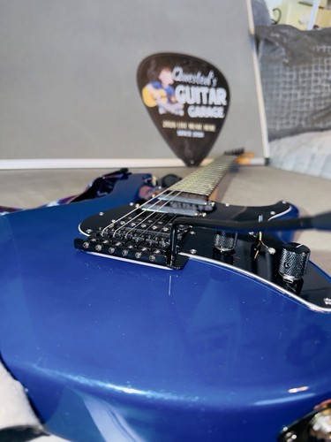 Electric guitar yamaha - guitar,