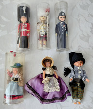 6 National Costume Dolls