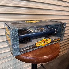 1969 DODGE SUPER BEE 1/18