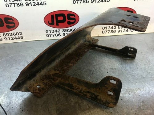 Front undershield guard - front, /