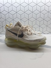 Nike Air Max Scorpion Flyknit