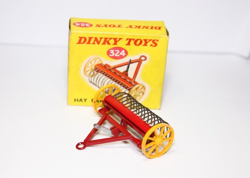 Dinky 324 hay - 324, original