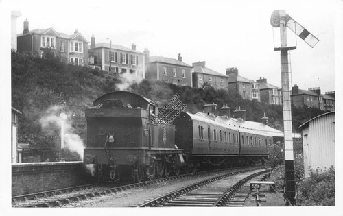 Ives train station - st,