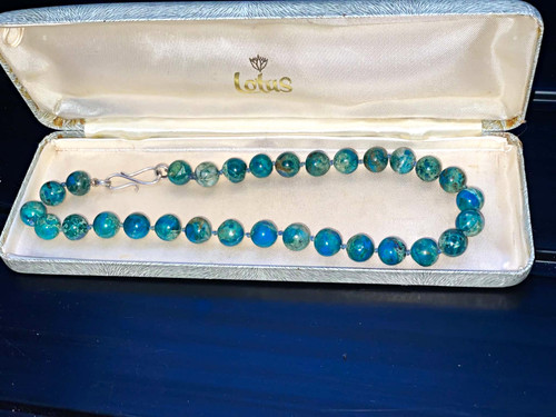 Lotus blue green round - blue,