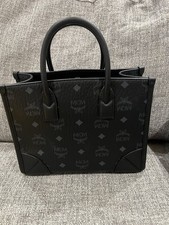 MCM Munchen Tote In Visetos -