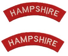 New Unused Reproduction Pair WW2 Cloth Hampshire Regiment Shoulder Titles