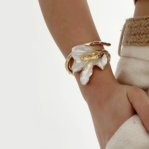 French classical tulip bangle - french,