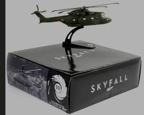 007 skyfall agusta westland - 007,